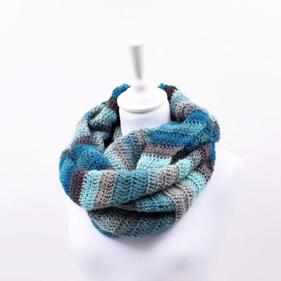 Spitze zu Spitze Tuch - Manarola
6