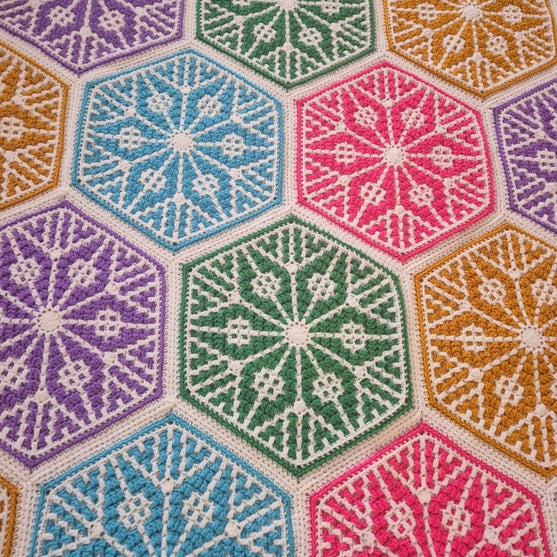 

Honeycomb Burst - Decke
6