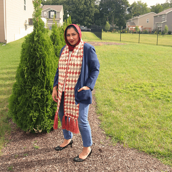 

The Bookish Scarf - Schal
2