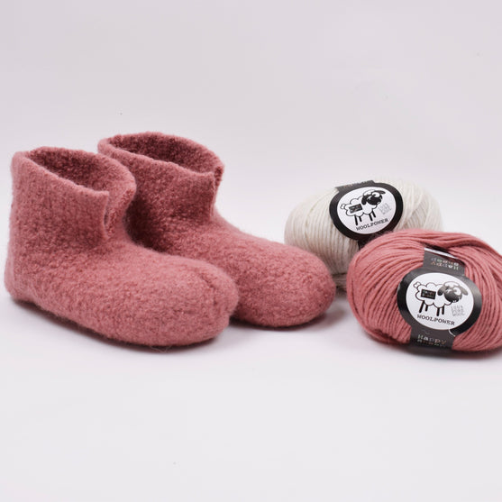 

Gefilzte Hausschuhe - Gestrickt
1