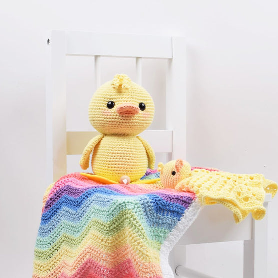 

Die Ente Alfred mit Spieluhr
1