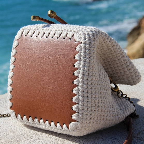 

Taschenboden / Körbchenboden - Brown - Go Handmade
3