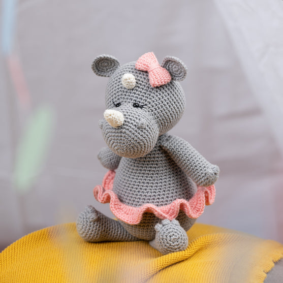 

Nashorn Hollie
6