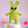 

Bowie der Alien Hase
1