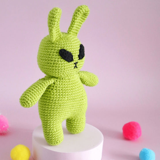 

Bowie der Alien Hase
3