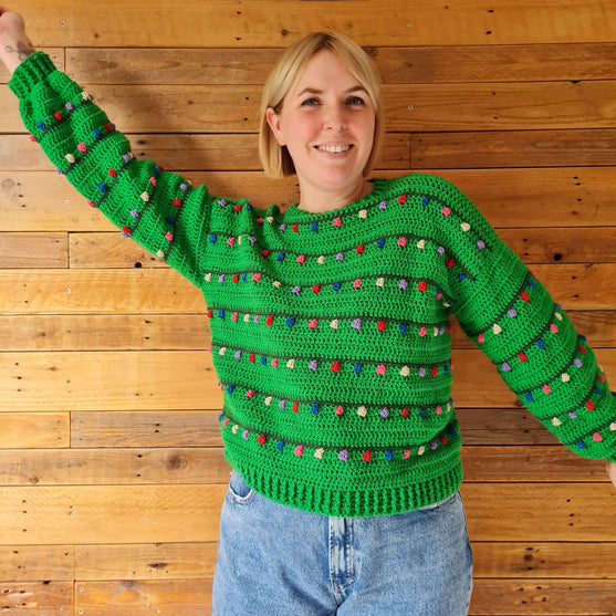 

Christmas Lights - Pullover
4