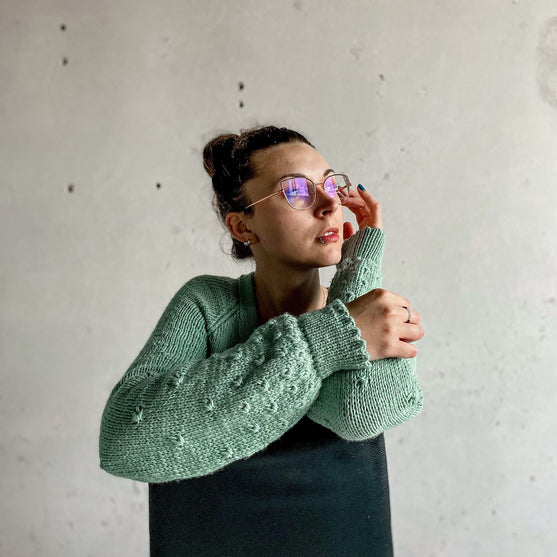 

Dandelion Blowing - Strickjacke
7