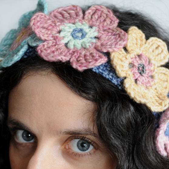 

Aurora Flower Crown – Haarreif
3