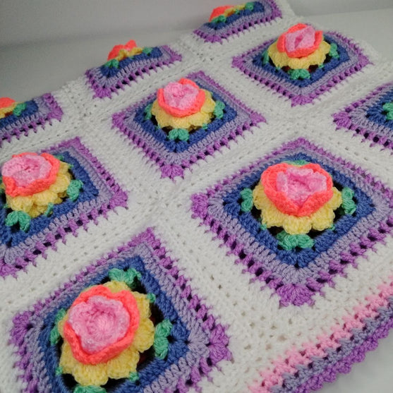 

Regenbogen Rose - Decke
5