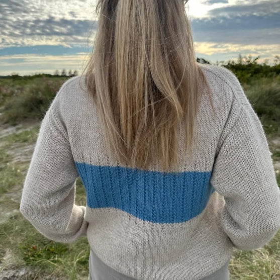 

Meadow Sunset - Pullover
4