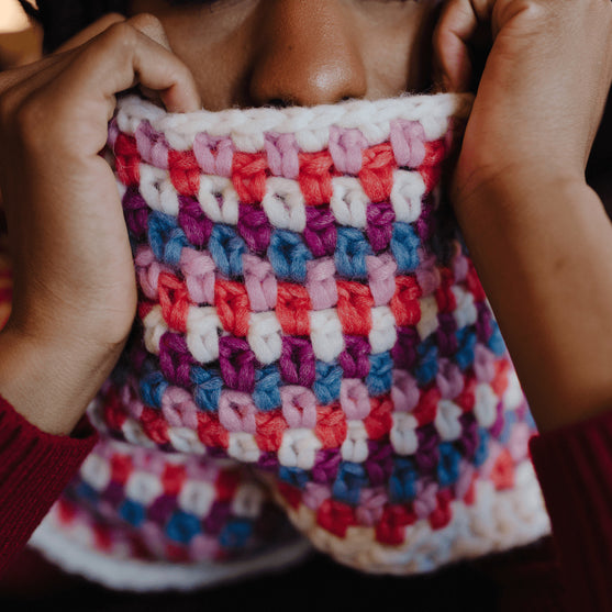 

OMG - Kapuzenschal
6