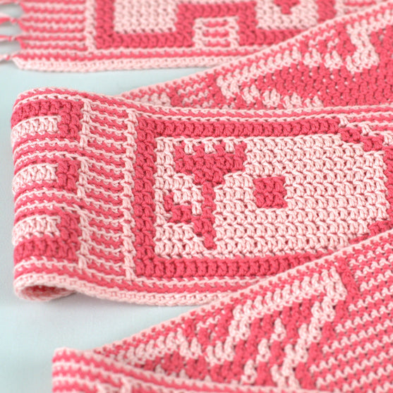 

Hooked on You - Schal
4