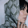 

Biophilia - Farbmuster-Schal
4