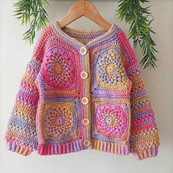 

Dahlia - Kinder-Cardigan
1