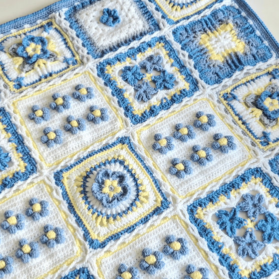 

Forget Me Not - Decke
3
