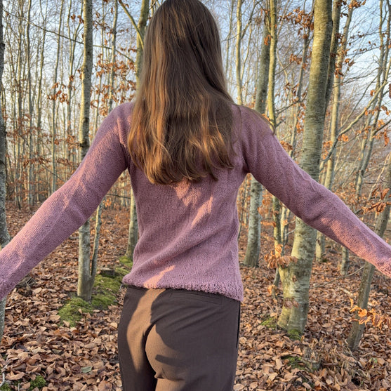 

Falling Leaves - Pullover
3
