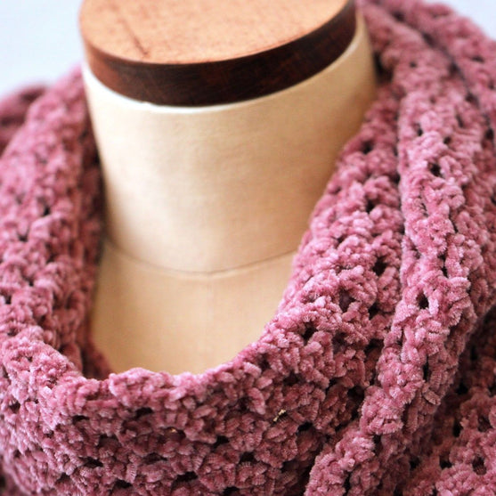 

Granny Schal Bohème Velvet "Fine"
4