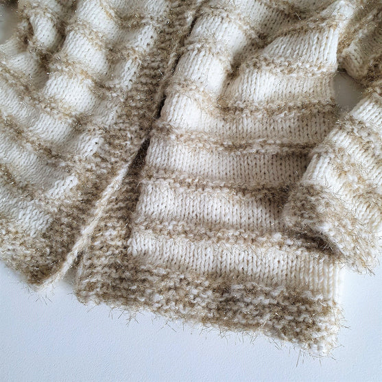 

Fluffy Stripes - Jacke
4