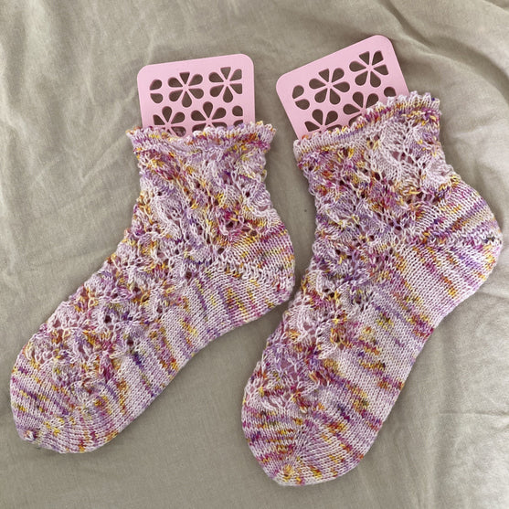 

Garden Blooms - Socken
3