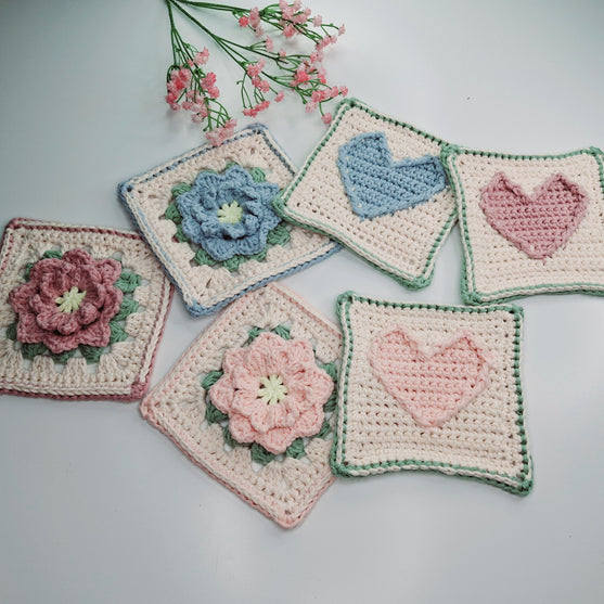 

Hearts in Bloom - Tasche
7