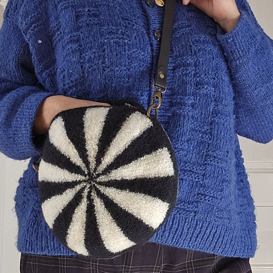 Bolsje - Gefilzte Tasche
