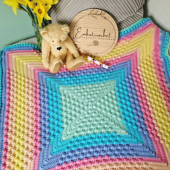 

Kaleidobobble - Babydecke
1