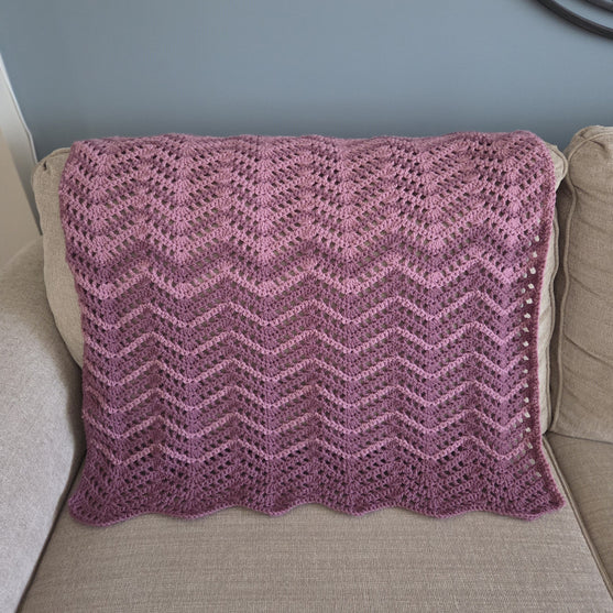 

Eyelet Chevron - Decke
1