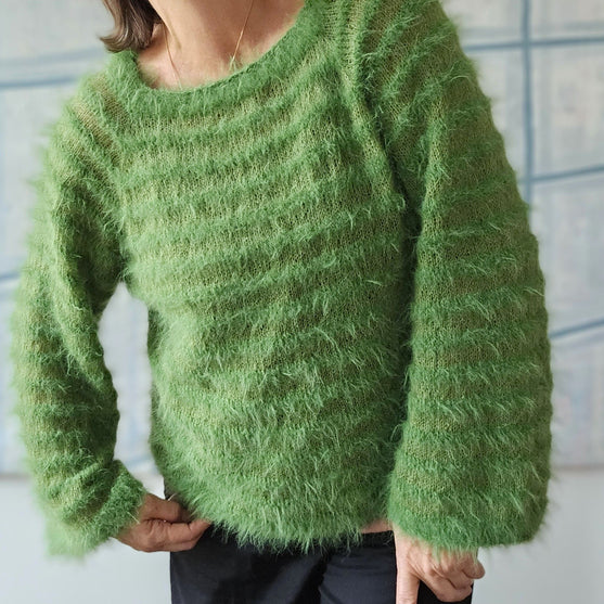 

Luftige Striber - Pullover
2