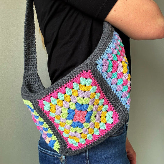 

Granna - Cross Body Bag
3