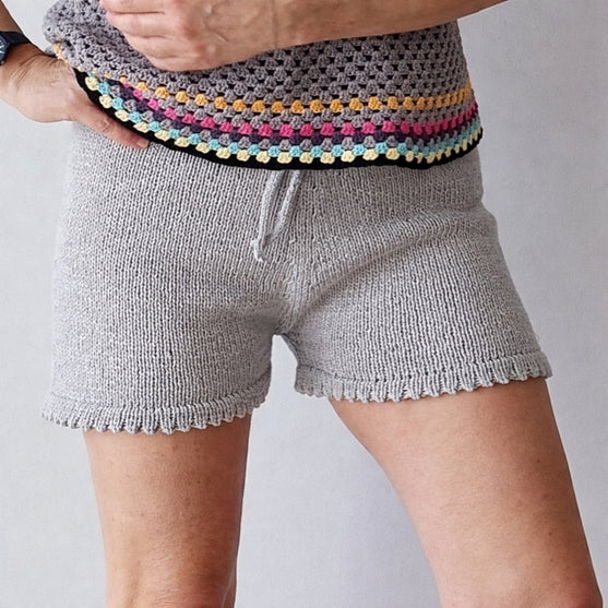 

Esmeralda - Shorts
1