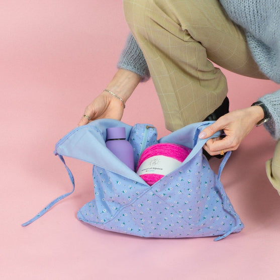 

Bento Tasche – Floral - Hobbii
4