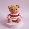

Billy, der festliche Teddy
1