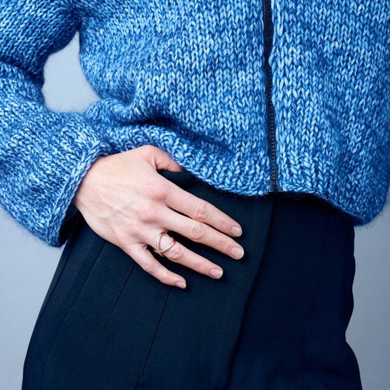 

Kamma Cardigan
4