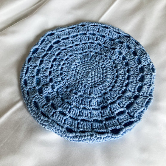 

Blue Skies - Baskenmütze
3