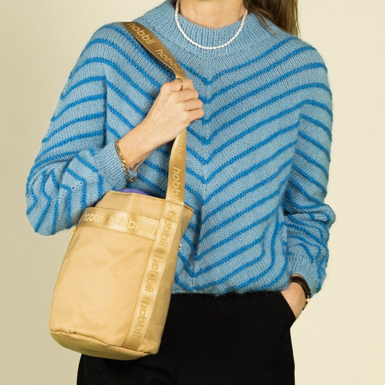 

Cylinder-Umhängetasche - Hobbii
9