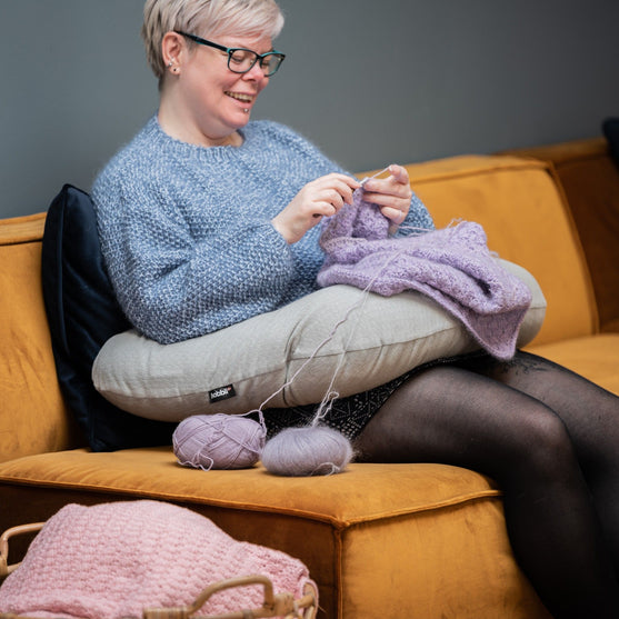 

Häkelkissen Deluxe - Hobbii
8