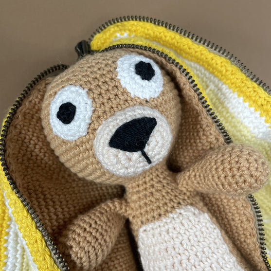 

Hase in Fruchtohren
2