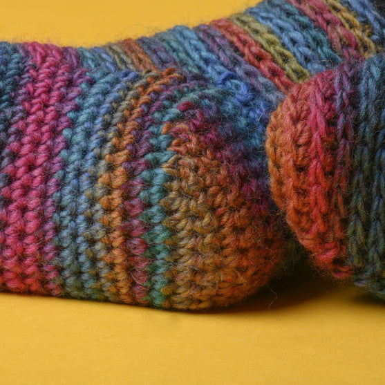

Glomma - gehäkelte Socken
3