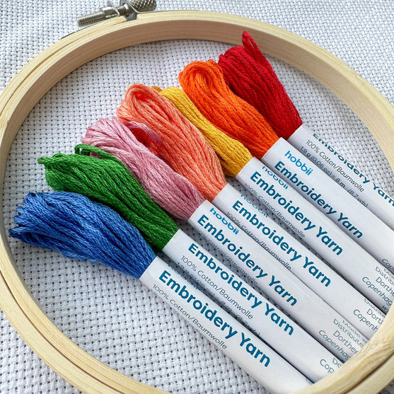 

Embroidery Yarn (Stickgarn) - Hobbii
2