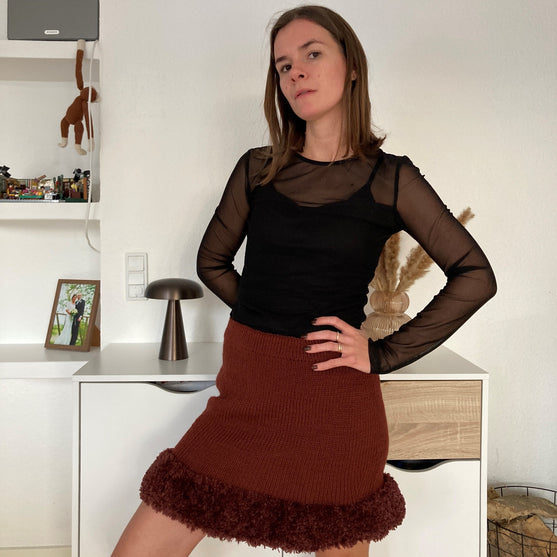 

Furry Friend Skirt - Rock
1