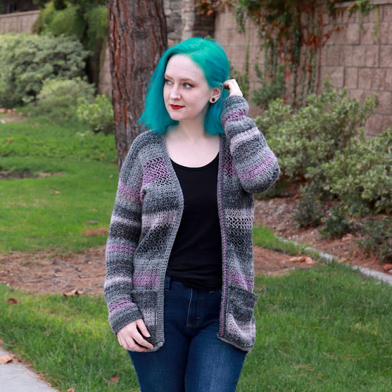 

Gina - Cardigan
4