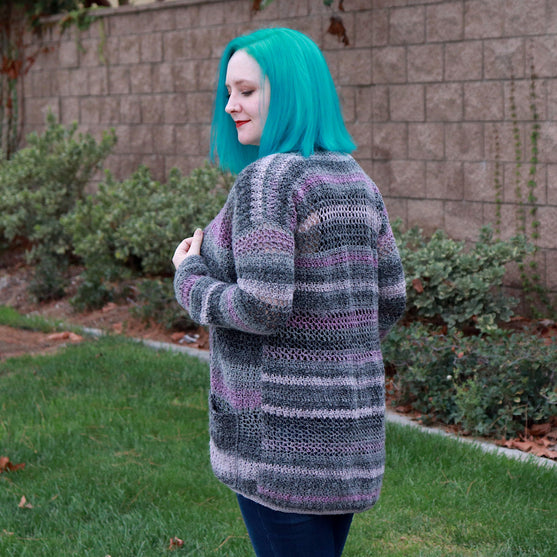 

Gina - Cardigan
2