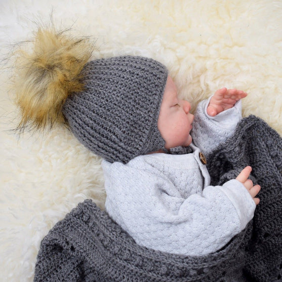 

Gry Babymütze
2