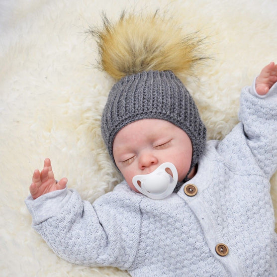 

Gry Babymütze
1