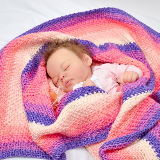 

Hero - Babydecke
1