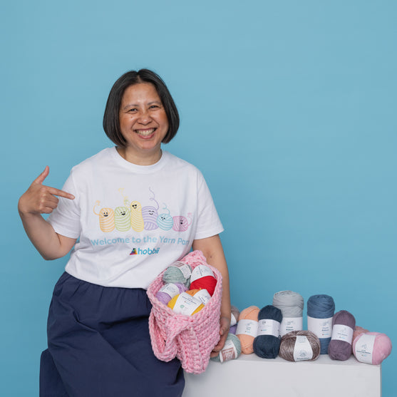 

Party T-shirt - Yarniis (Limited Edition) - Hobbii
5