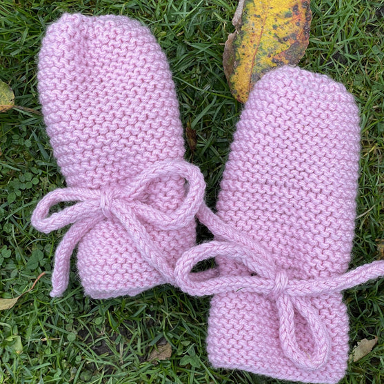 

Ultra Easy Mittens - Babyfäustlinge
1