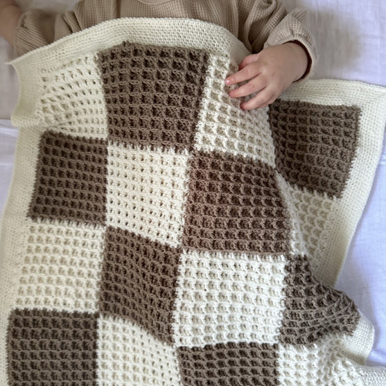 

All Checkered Out - Babydecke
3