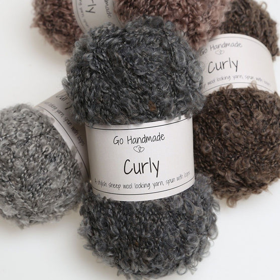 

Granny Schal Curly
5