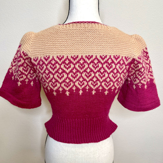 

Carlie - Pullover
5